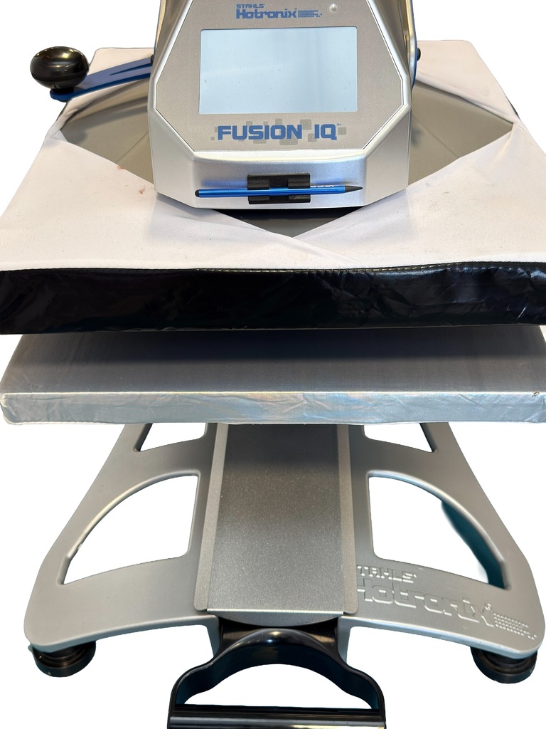 USED STAHLS HOTRONIX THERMAL TRASNFER PRESS - Fusion IQ® XF