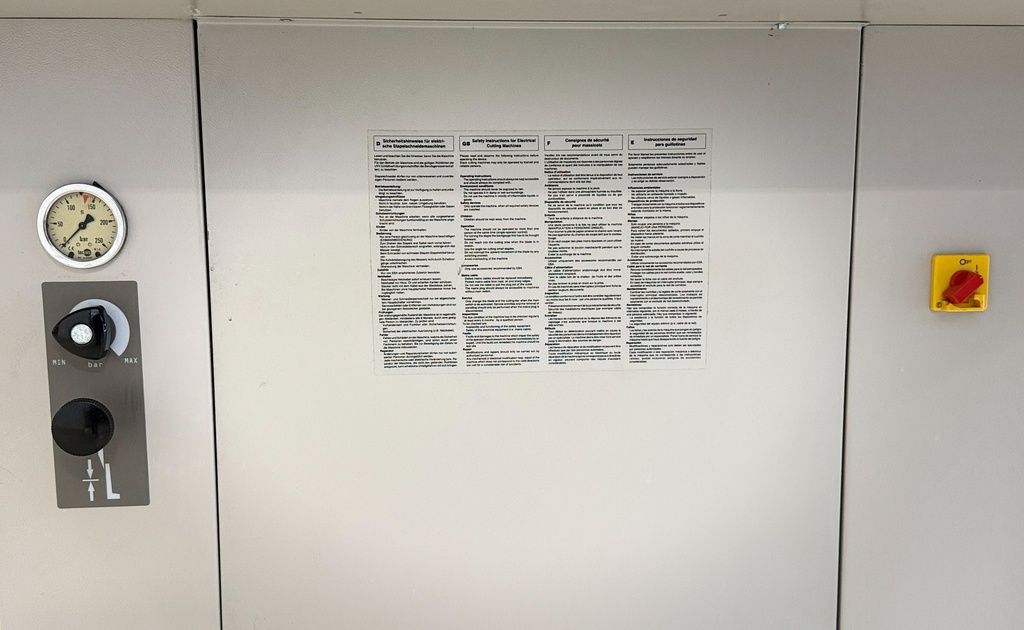 USED MBM EBA551 GUILLOTINE CUTTER