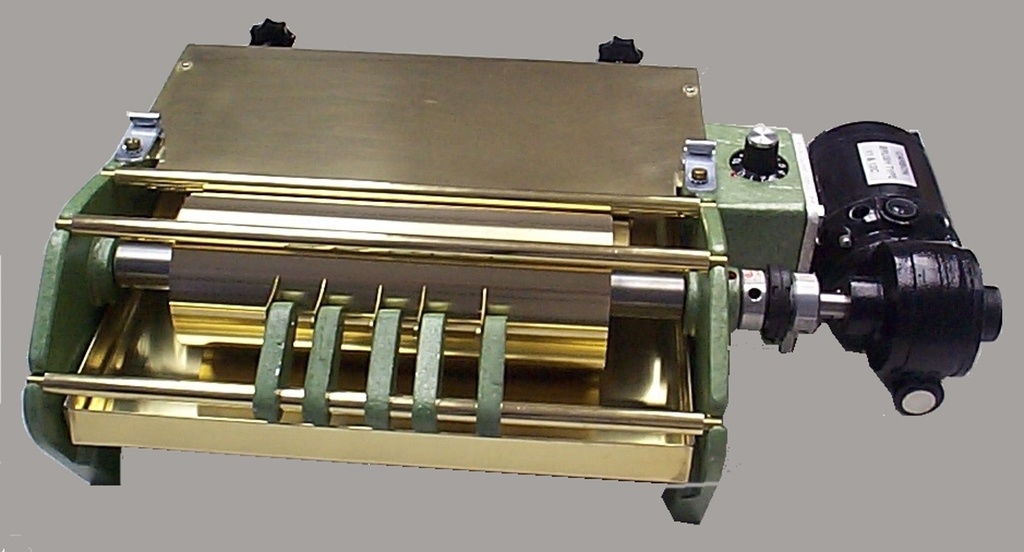 BEARGRIP ADHESIVE COATER 14” SYSTEM